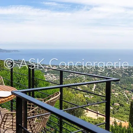 Baya, Exceptional Sea Views
